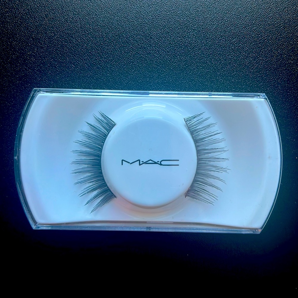 MAC 98 False Lashes
